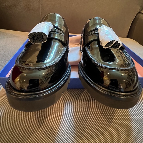 Stuart Weitzman Adrina Black Patent Leather Loafers 9.5 B - Picture 5 of 12